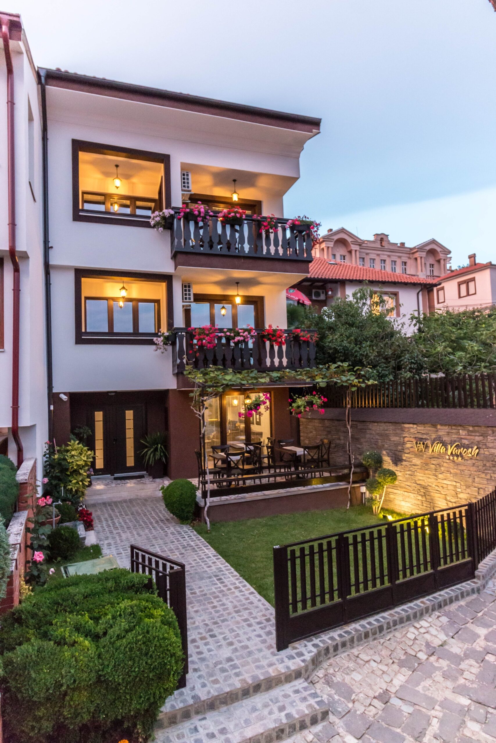 Villa Varosh